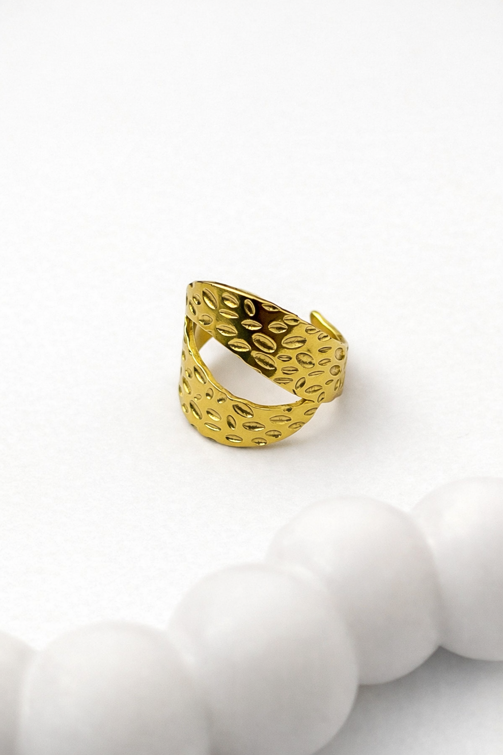 Dual Layer Cut-Out Textured -Adjustable  Ring