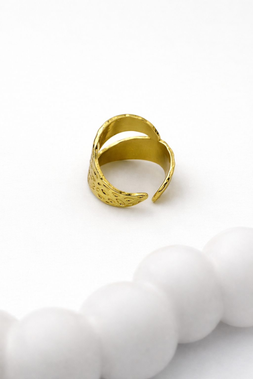 Dual Layer Cut-Out Textured -Adjustable  Ring