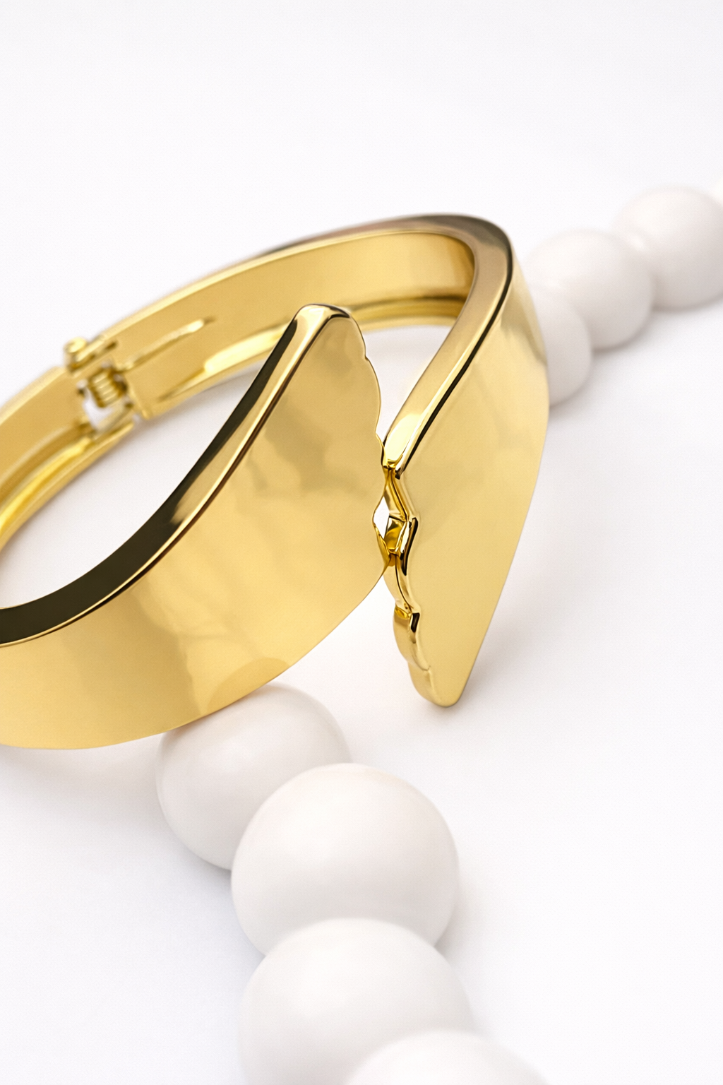 Modern Sculpted Cuff Bracelet – Statement Open Bangle