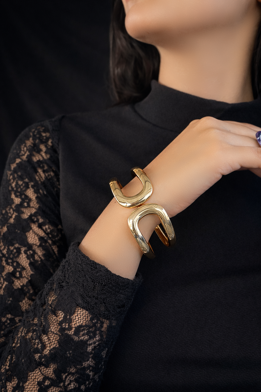 Infinity Twist Cuff Bracelet – Modern Open Statement Bangle