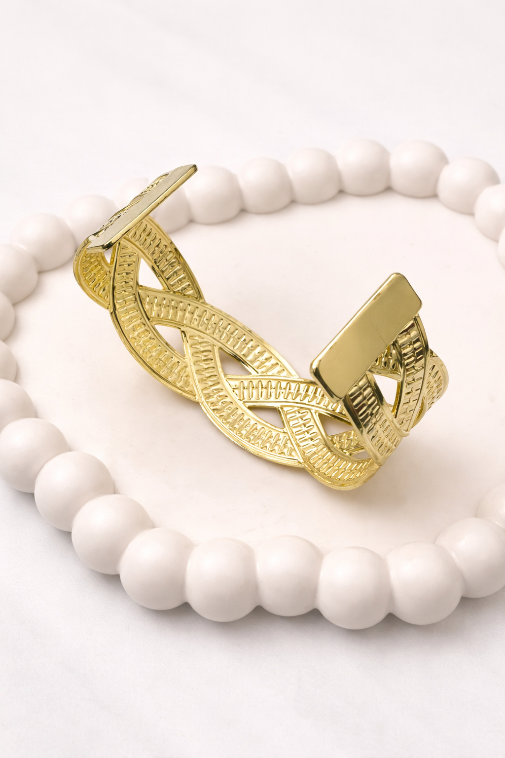 Interwoven Texture Cuff Bracelet – Elegant Open Statement Bangle