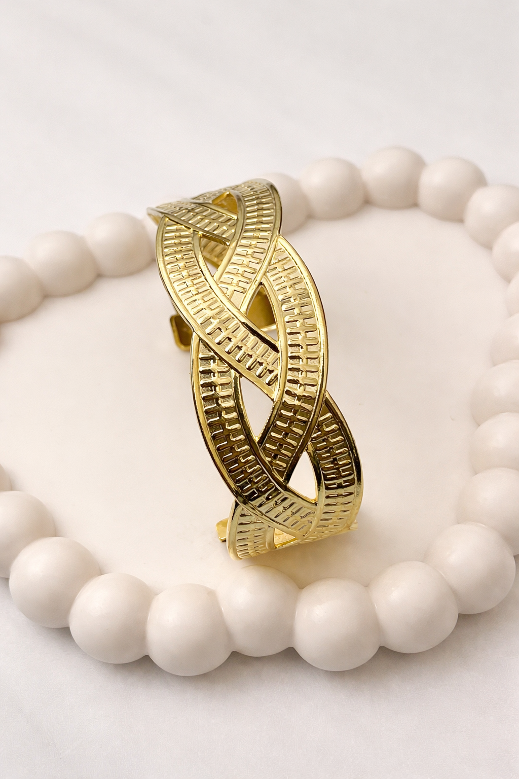 Interwoven Texture Cuff Bracelet – Elegant Open Statement Bangle