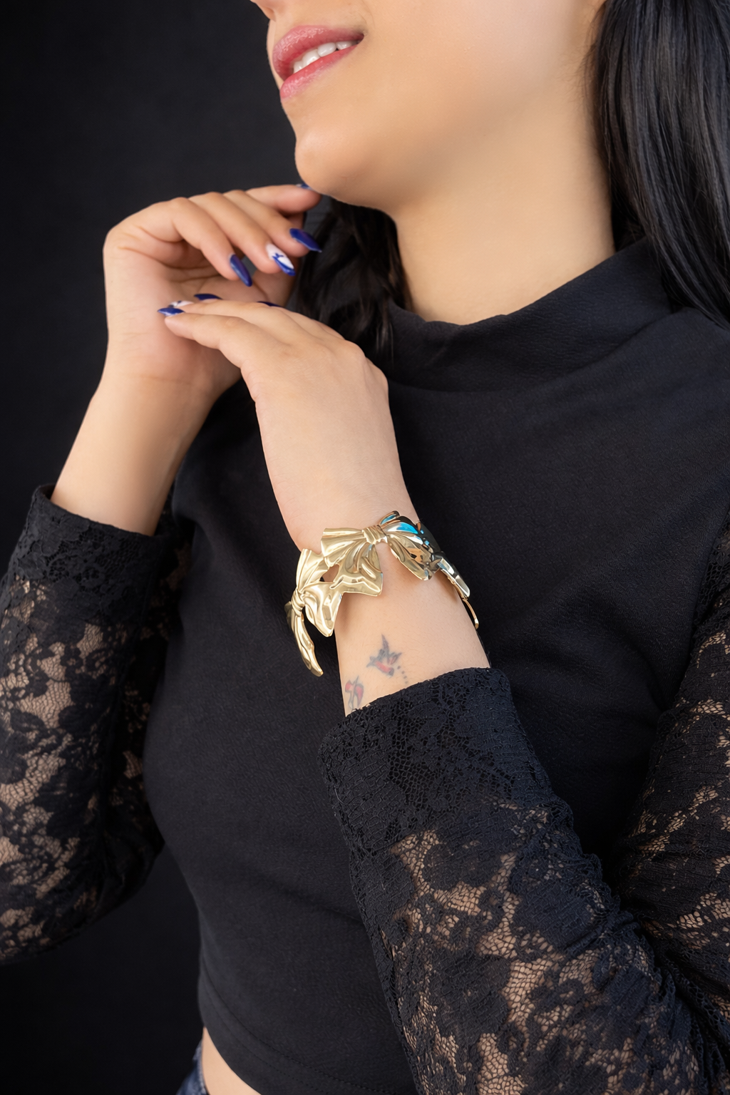 Double Bow Statement Bracelet – Sculpted Ribbon Cuff Bangle