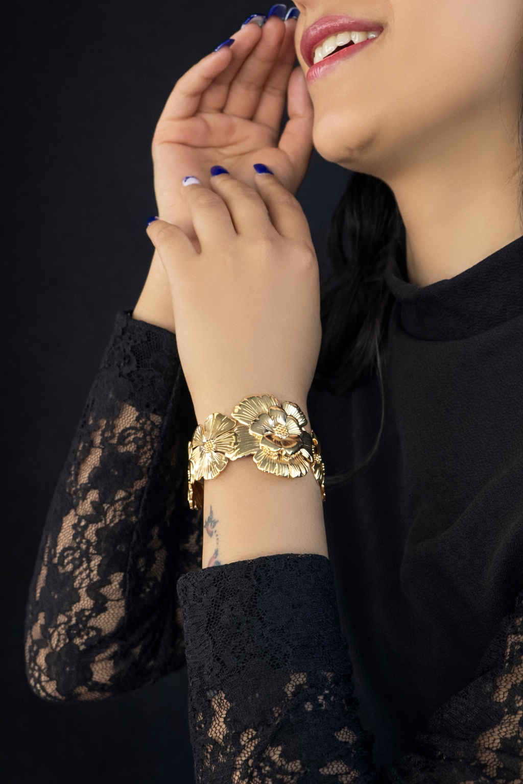 3D Floral Cuff Bracelet – Bold Statement Flower Open Bangle