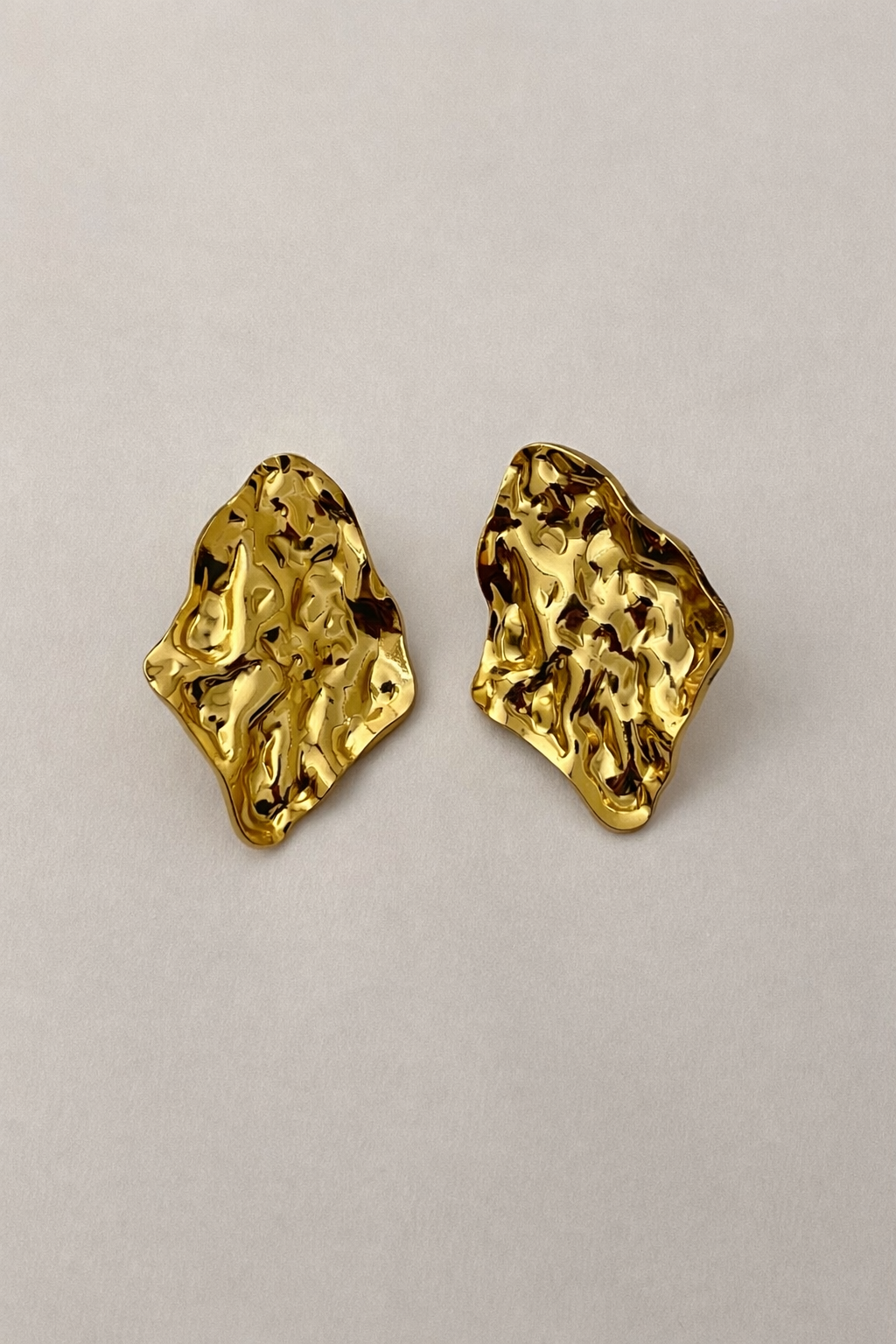 Abstract Textured Stud Earrings – Modern Sculpted Design