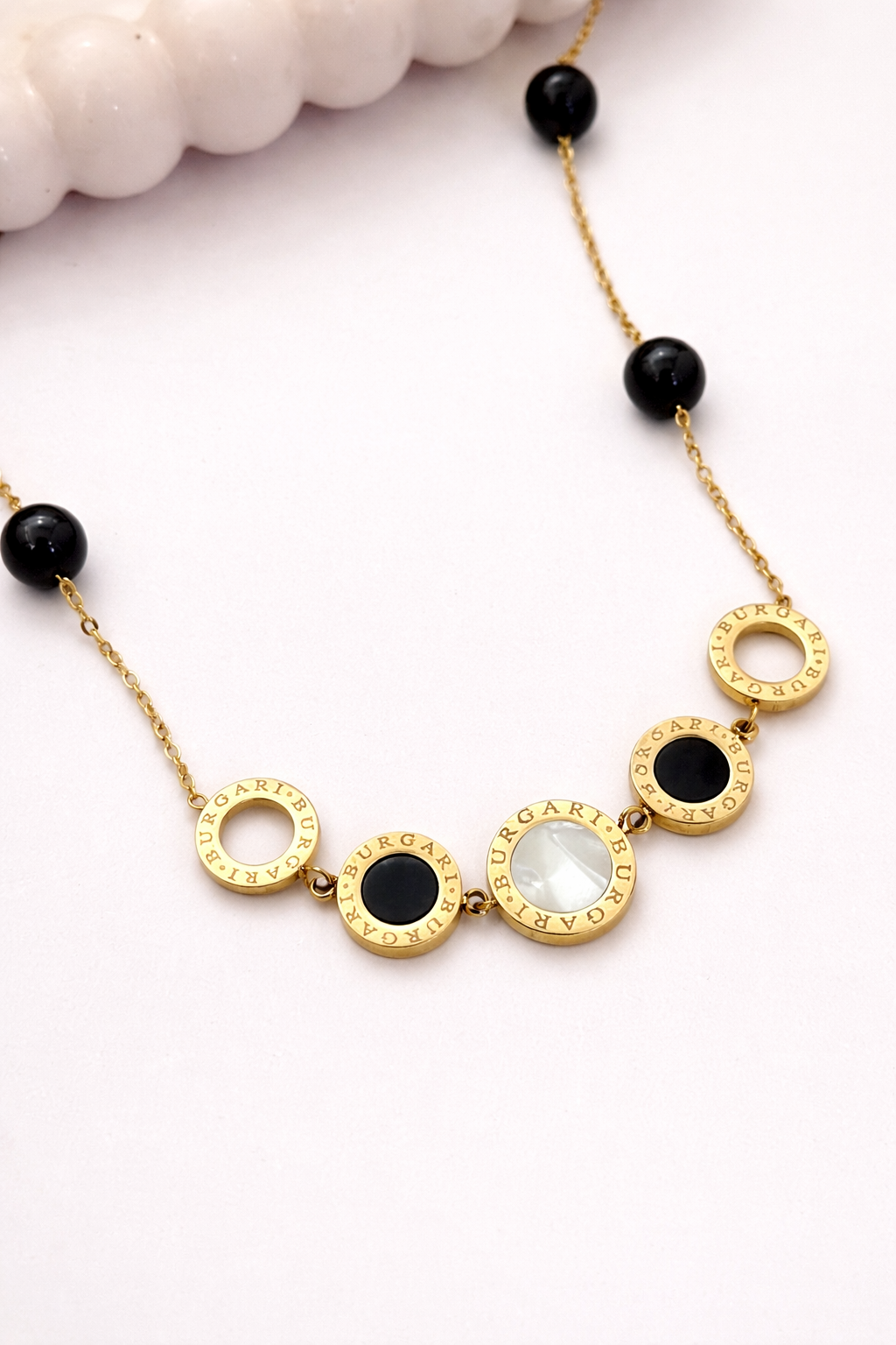 Gold-Tone Black Beaded Pendant Necklace – Minimal Luxe Chain